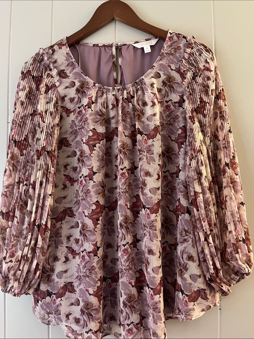 LC Lauren Conrad Mauve Floral Pleated Blouse